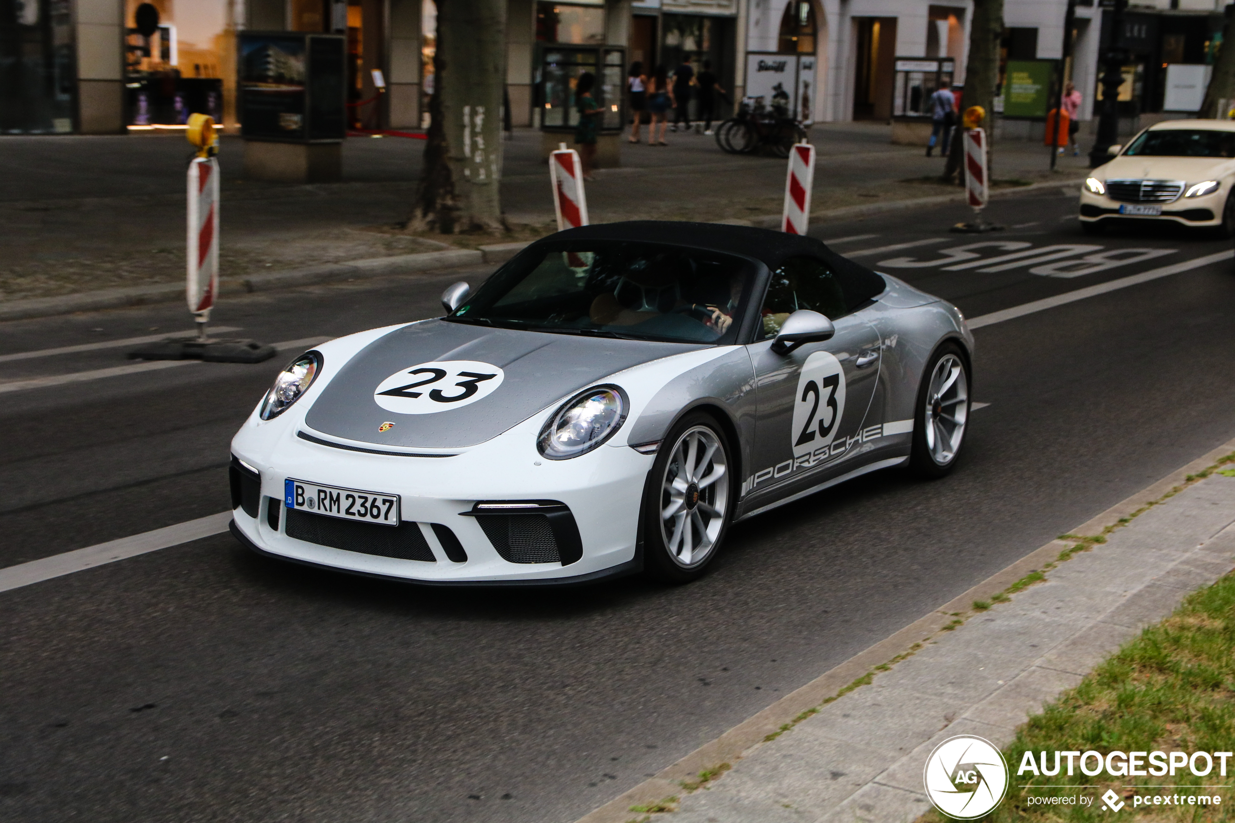 Porsche 991 Speedster Heritage Package