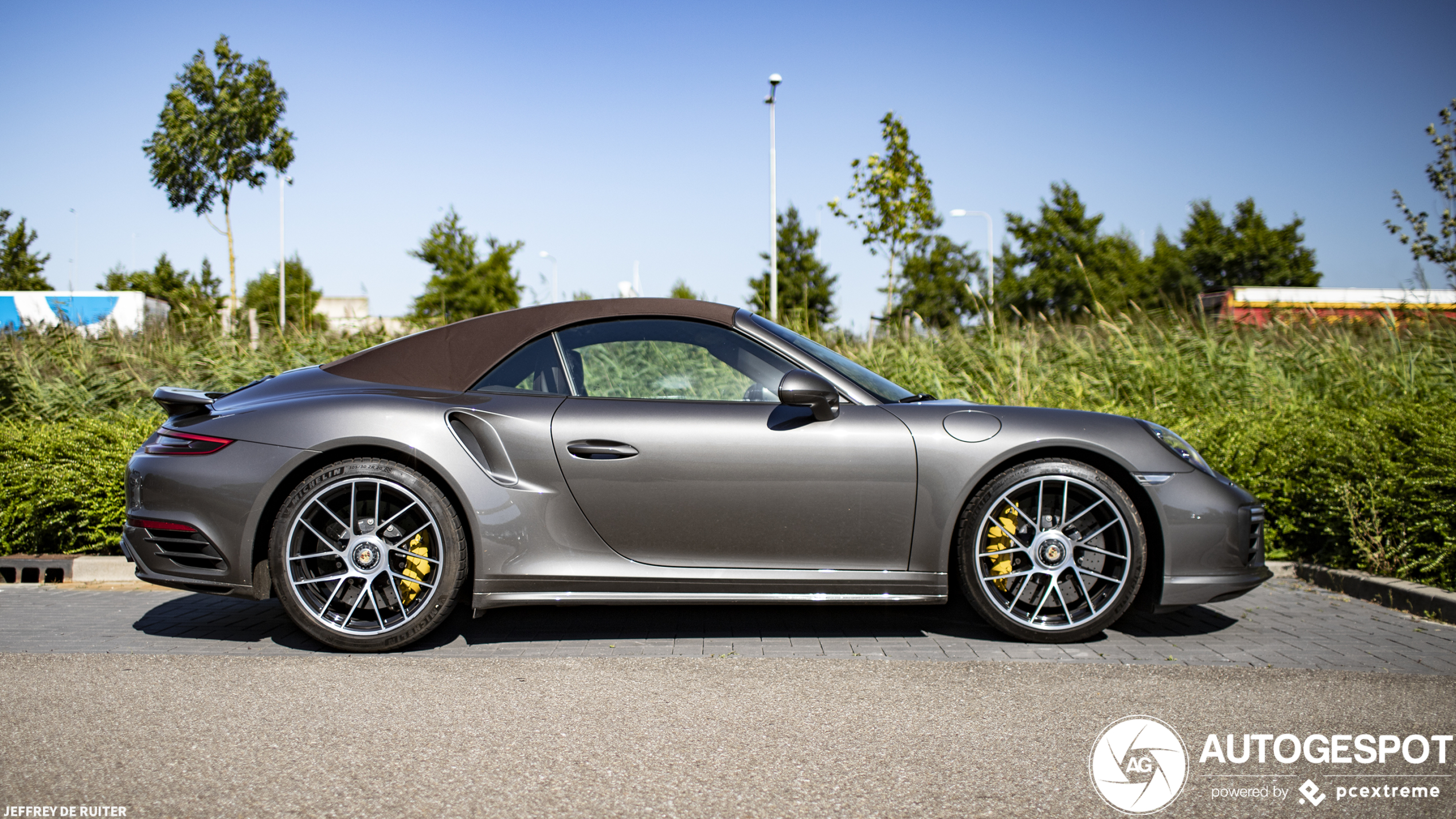 Porsche 991 Turbo S Cabriolet MkII