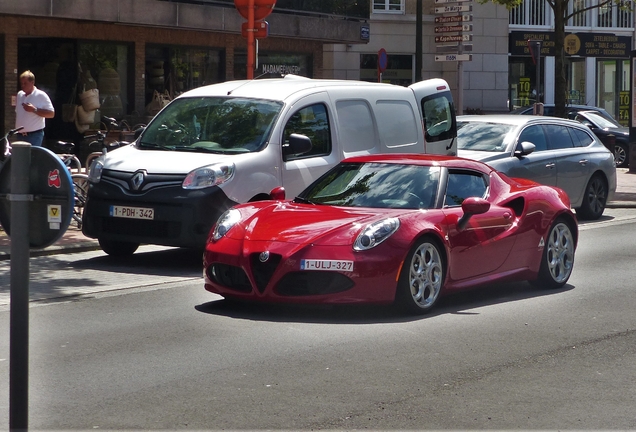 Alfa Romeo 4C Coupé