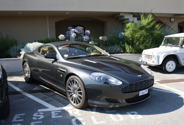 Aston Martin DB9