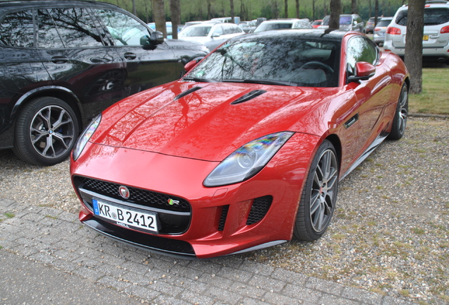 Jaguar F-TYPE R Coupé