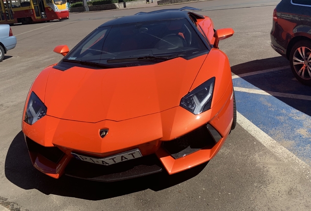 Lamborghini Aventador LP700-4