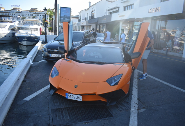 Lamborghini Aventador LP750-4 SuperVeloce Roadster