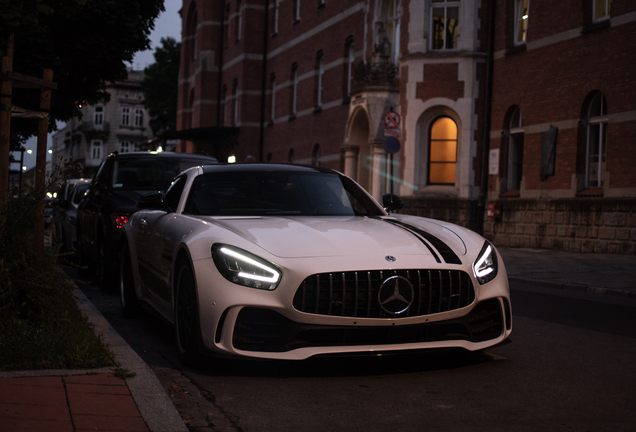 Mercedes-AMG GT R C190 2019