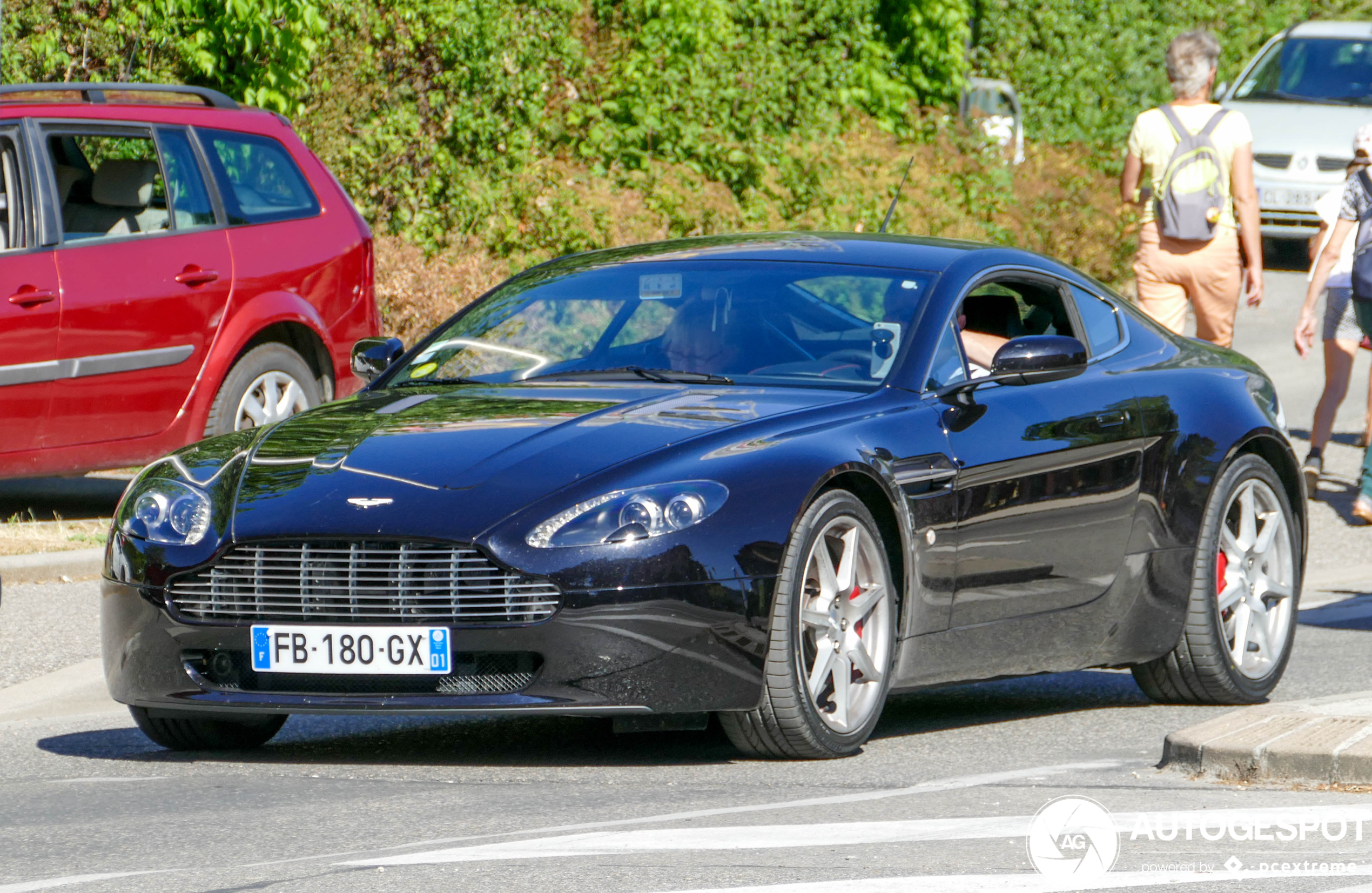 Aston Martin V8 Vantage