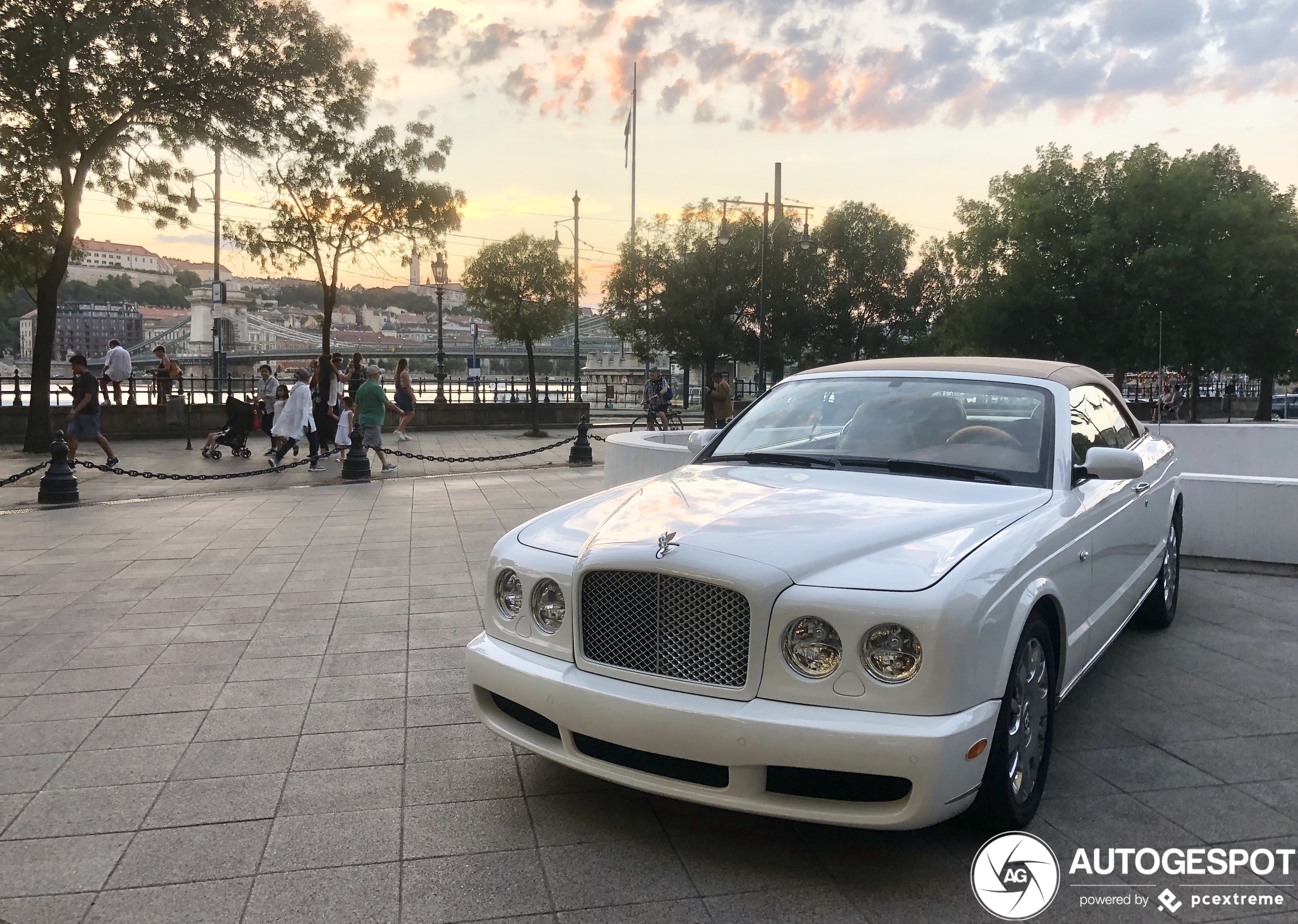 Bentley Azure 2006