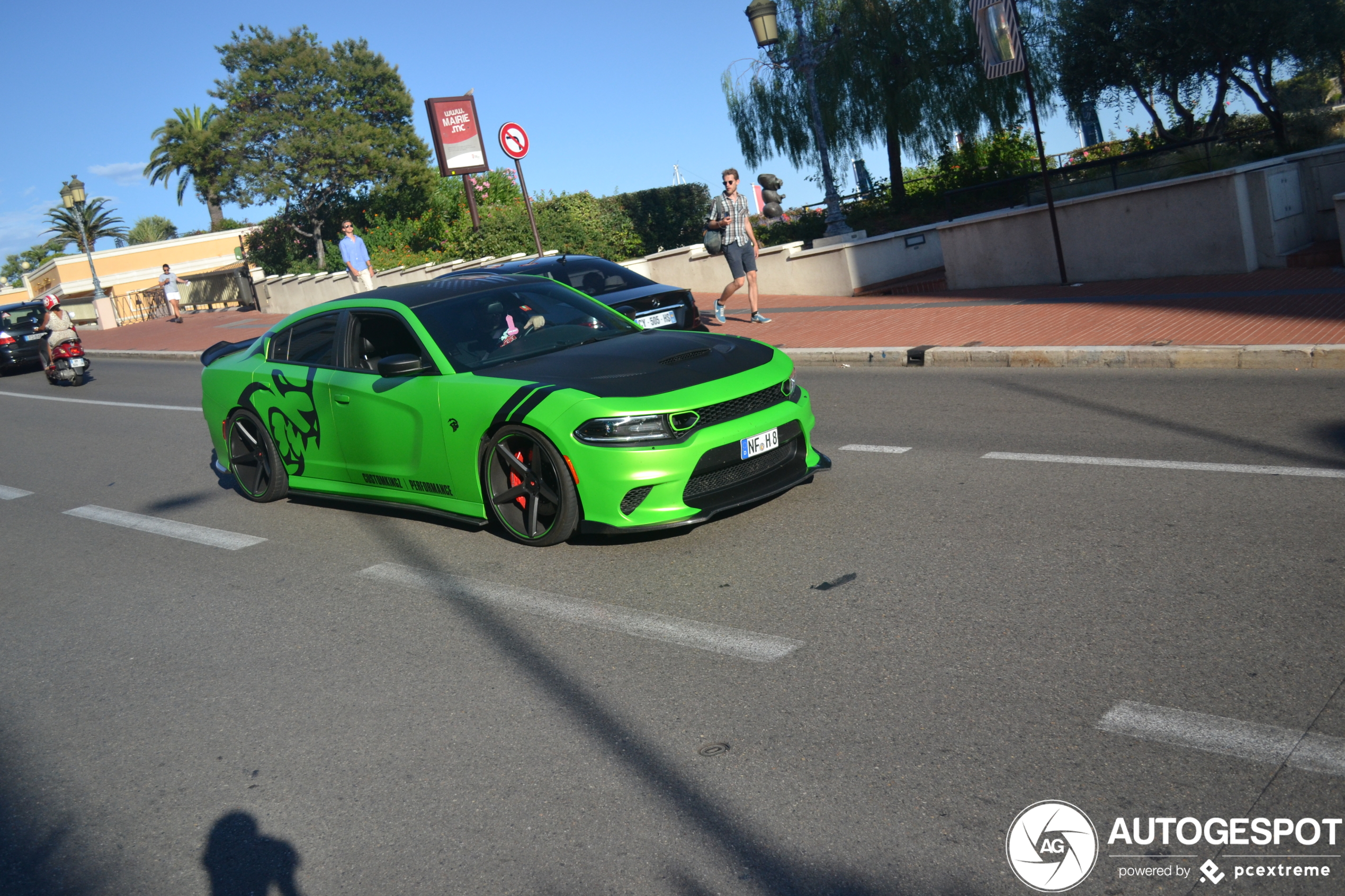 Dodge Charger SRT Hellcat