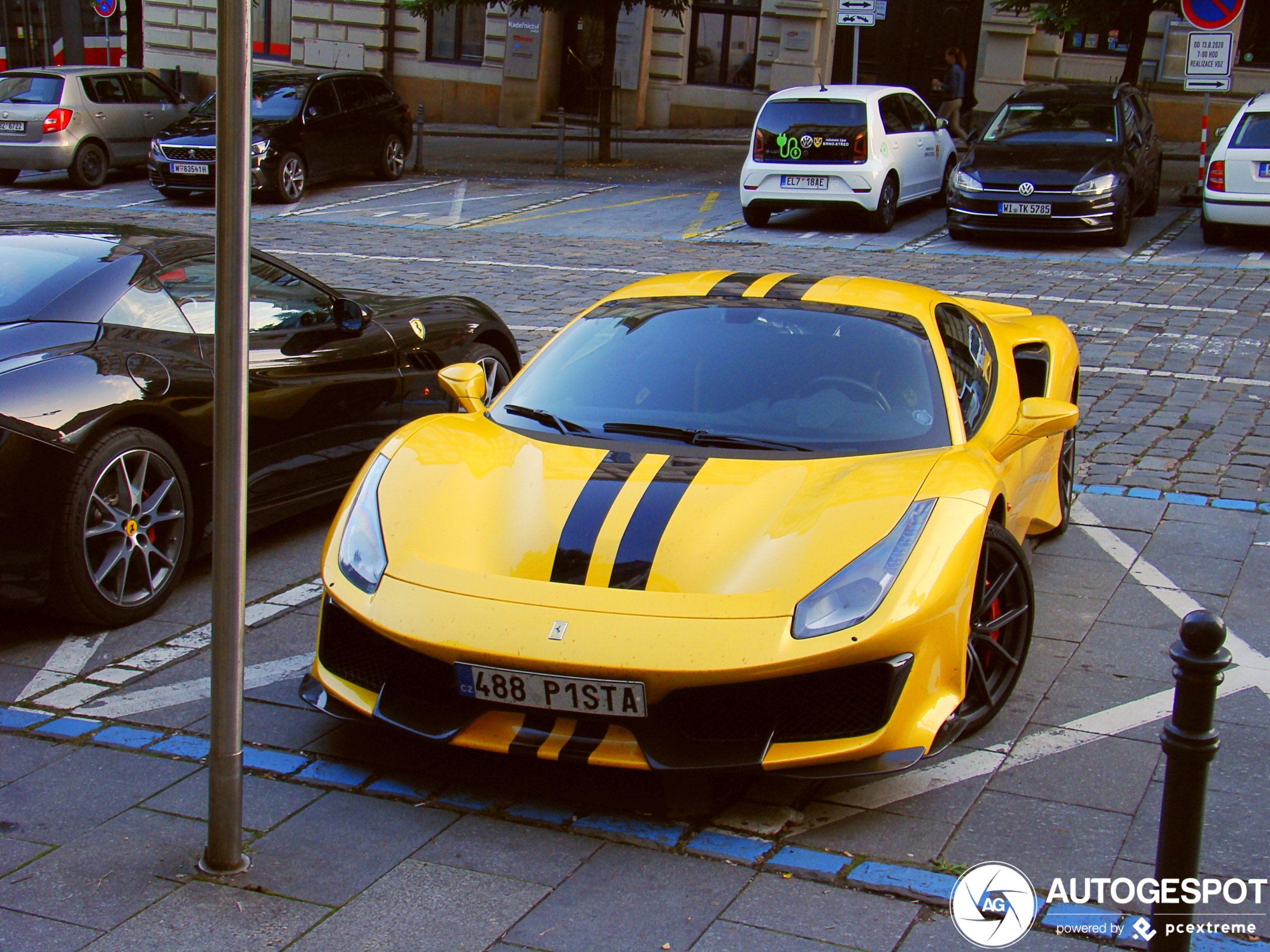 Ferrari 488 Pista