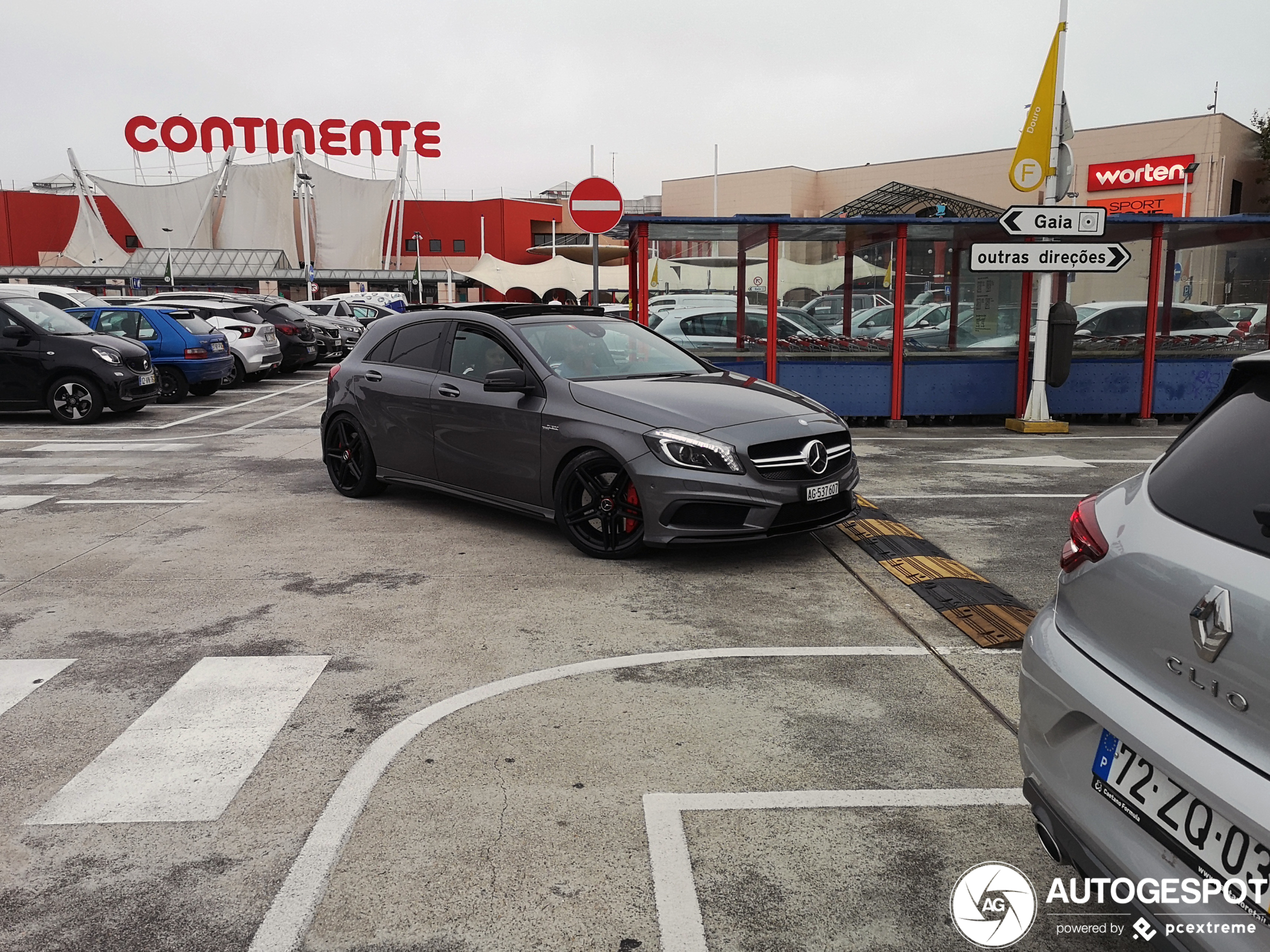 Mercedes-Benz A 45 AMG