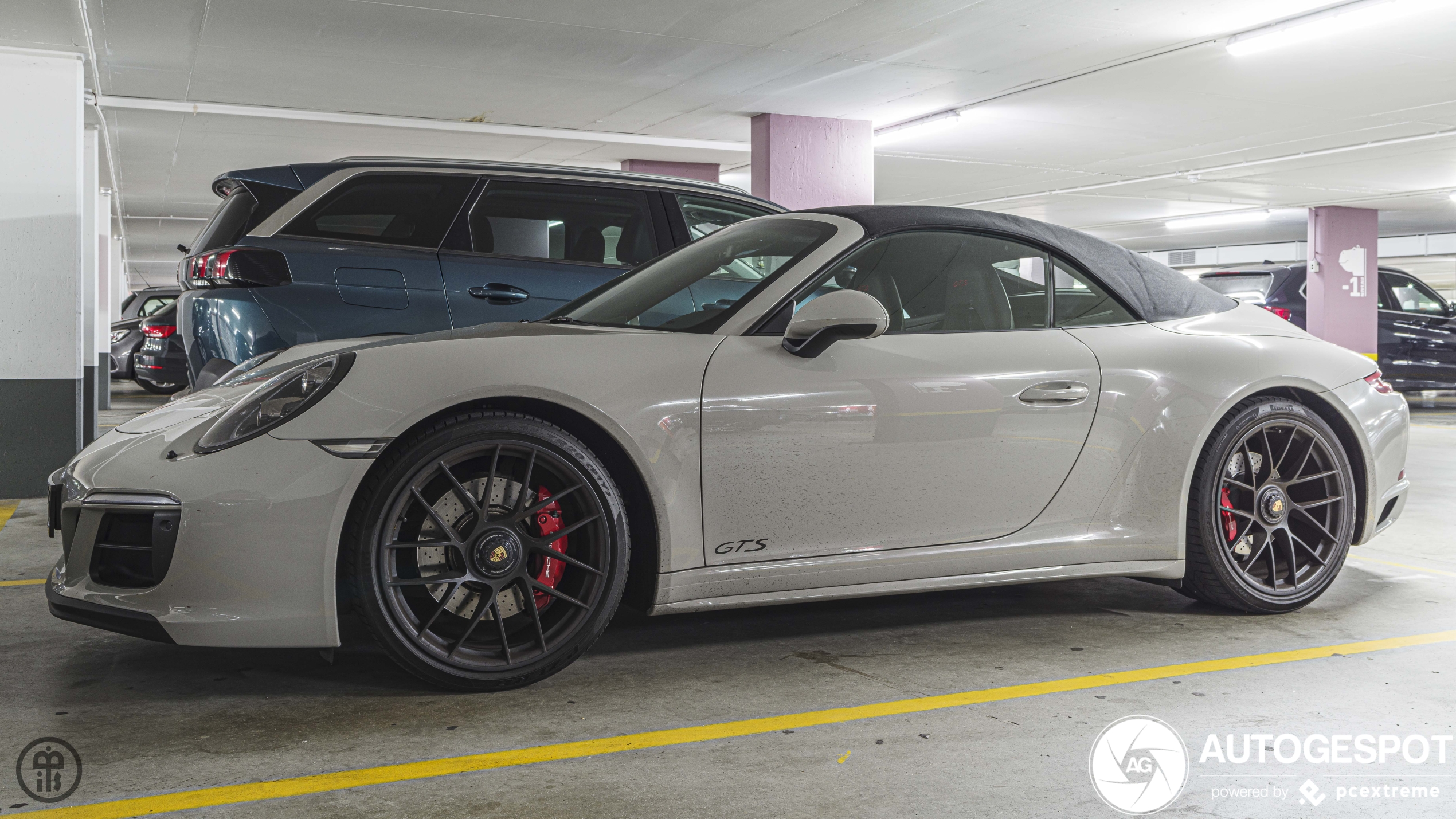 Porsche 991 Carrera 4 GTS Cabriolet MkII