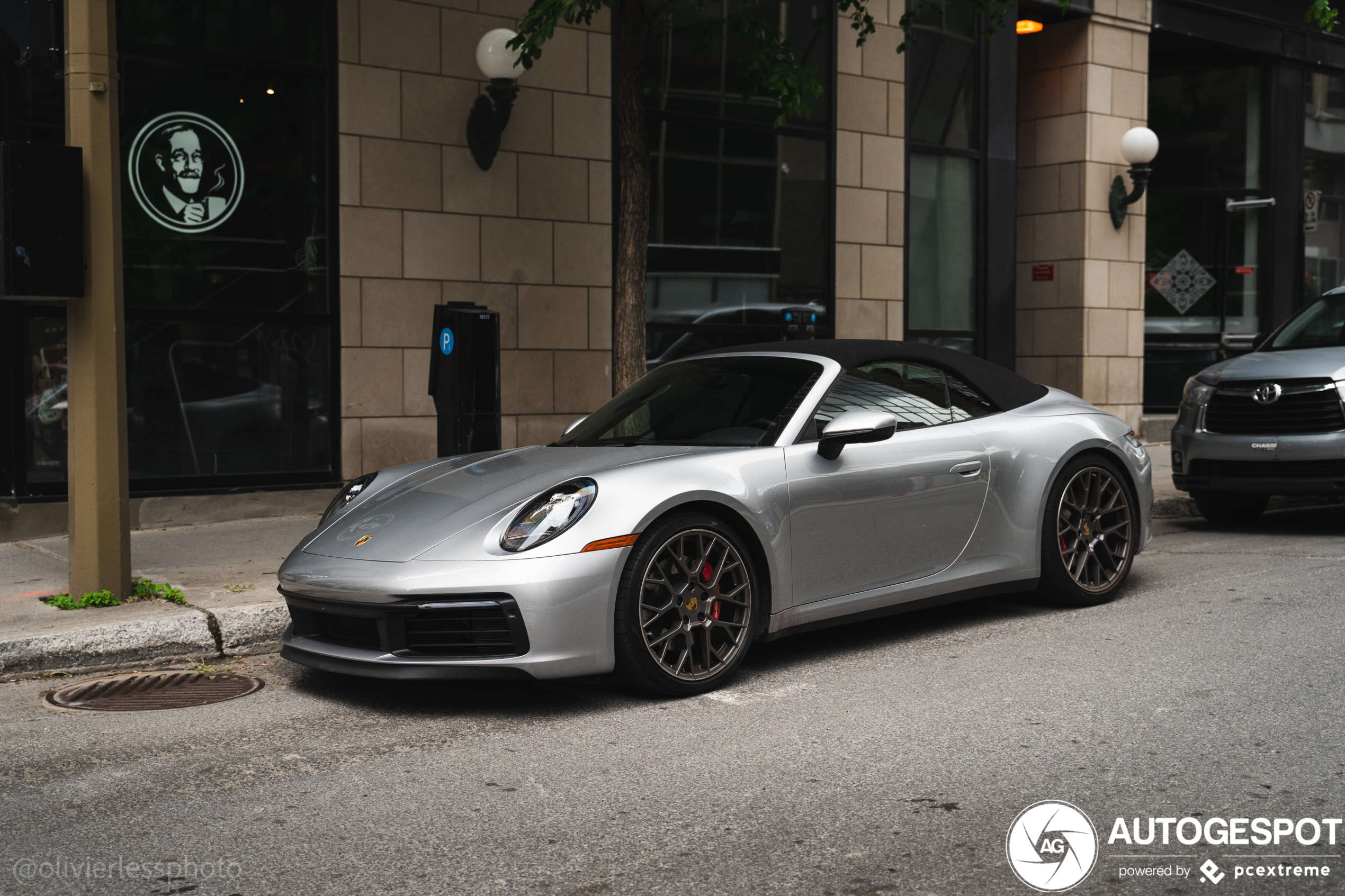 Porsche 992 Carrera 4S Cabriolet