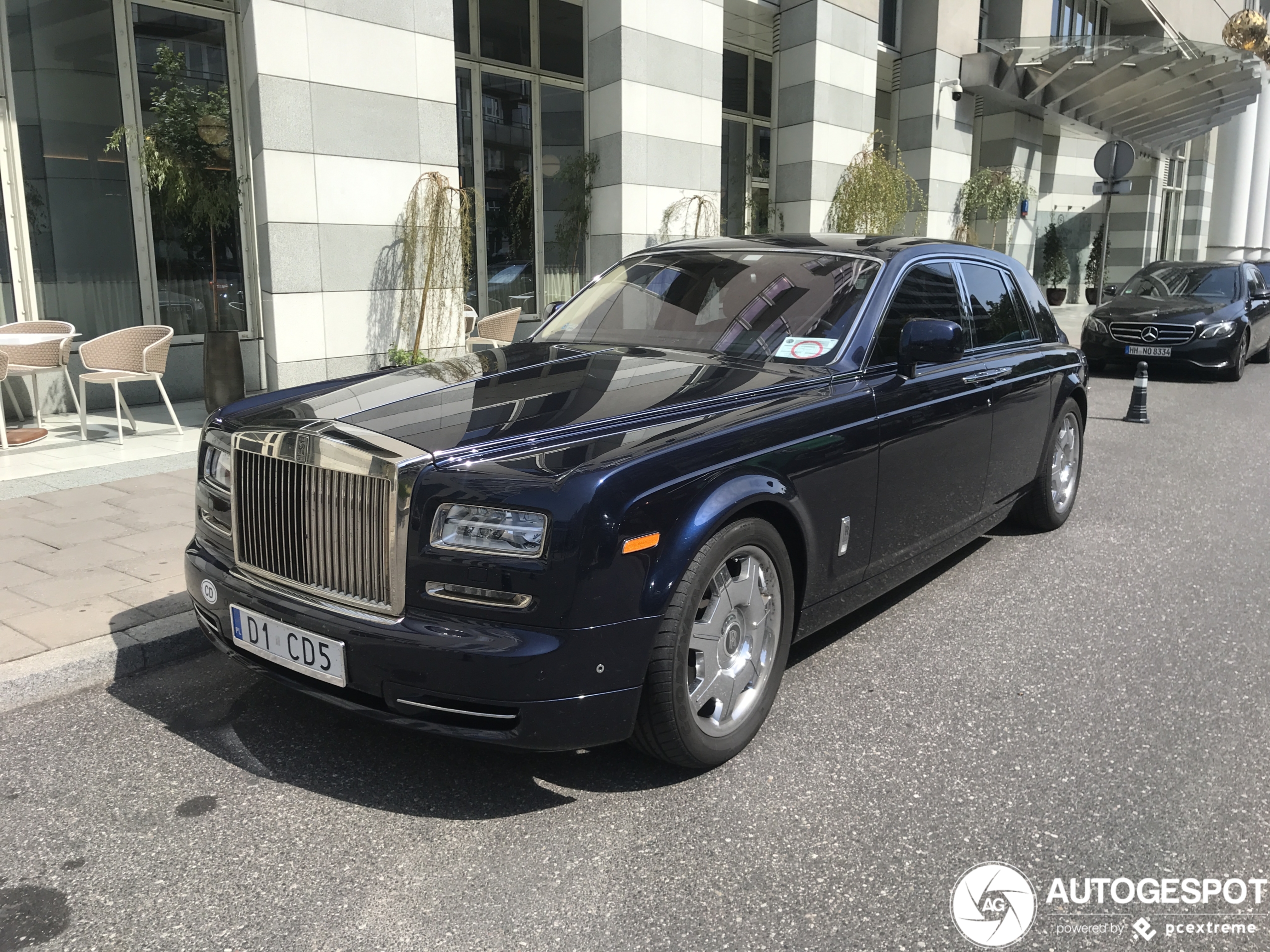 Rolls-Royce Phantom EWB Series II