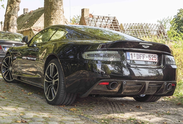 Aston Martin DBS Carbon Black Edition