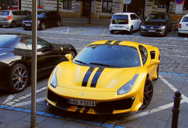 Ferrari 488 Pista