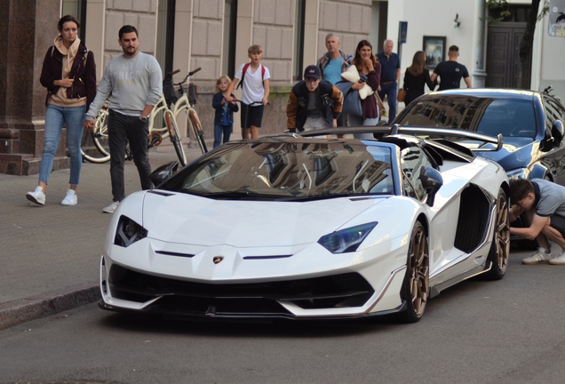 Lamborghini Aventador LP770-4 SVJ Roadster