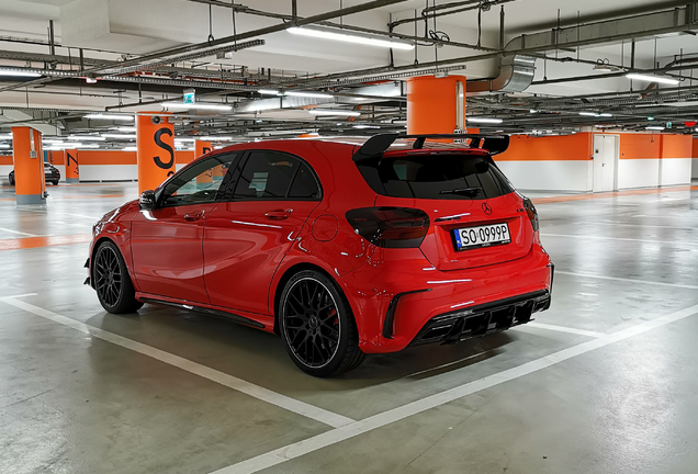 Mercedes-AMG A 45 W176 2015