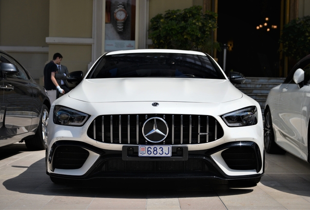 Mercedes-AMG GT 63 S X290