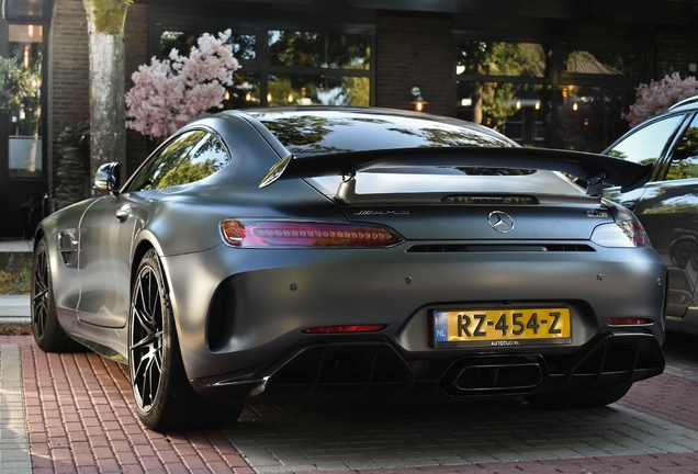 Mercedes-AMG GT R C190