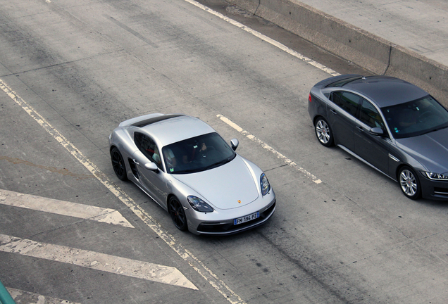 Porsche 718 Cayman GTS