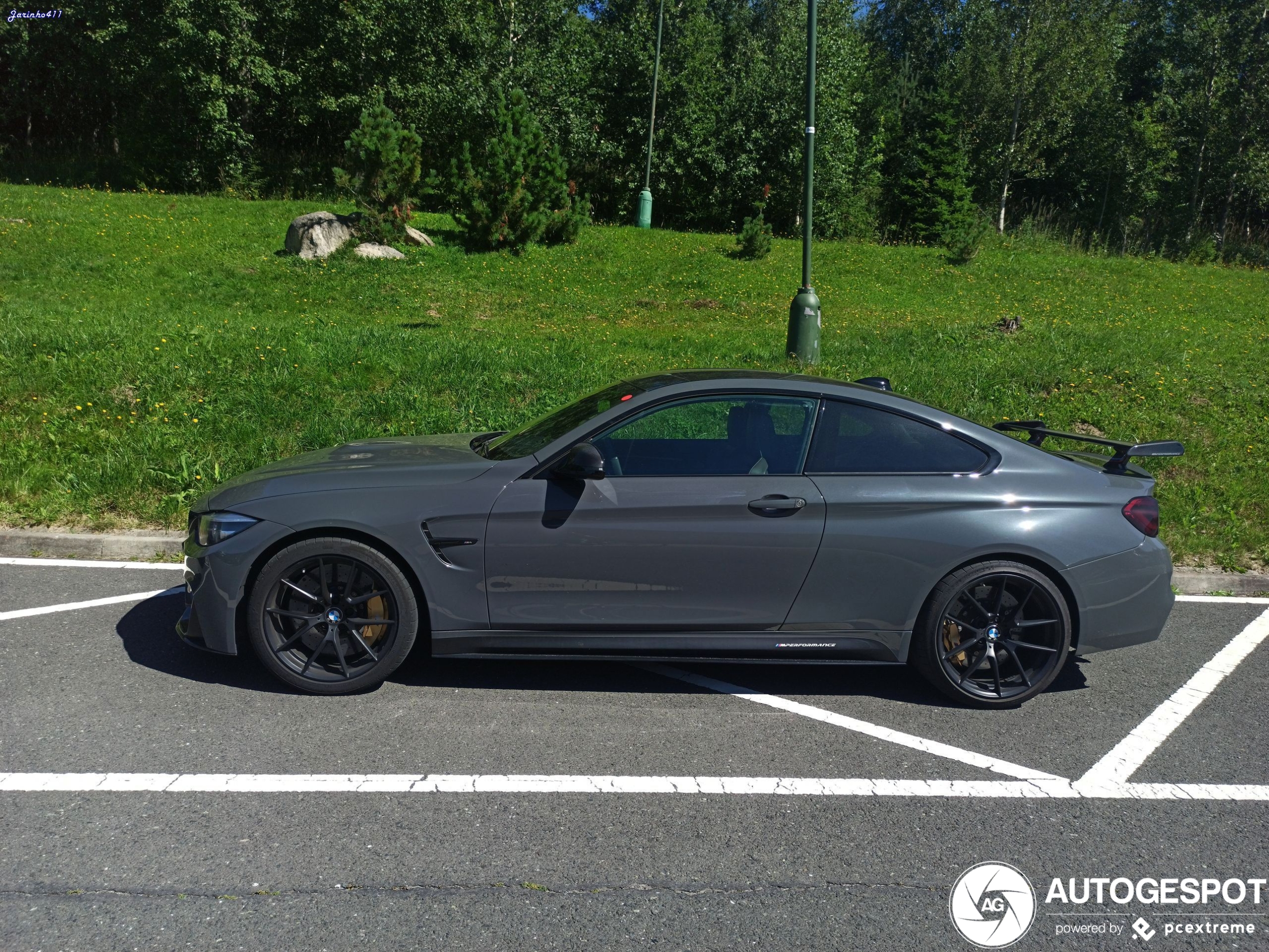 BMW M4 F82 Coupé Edition Performance