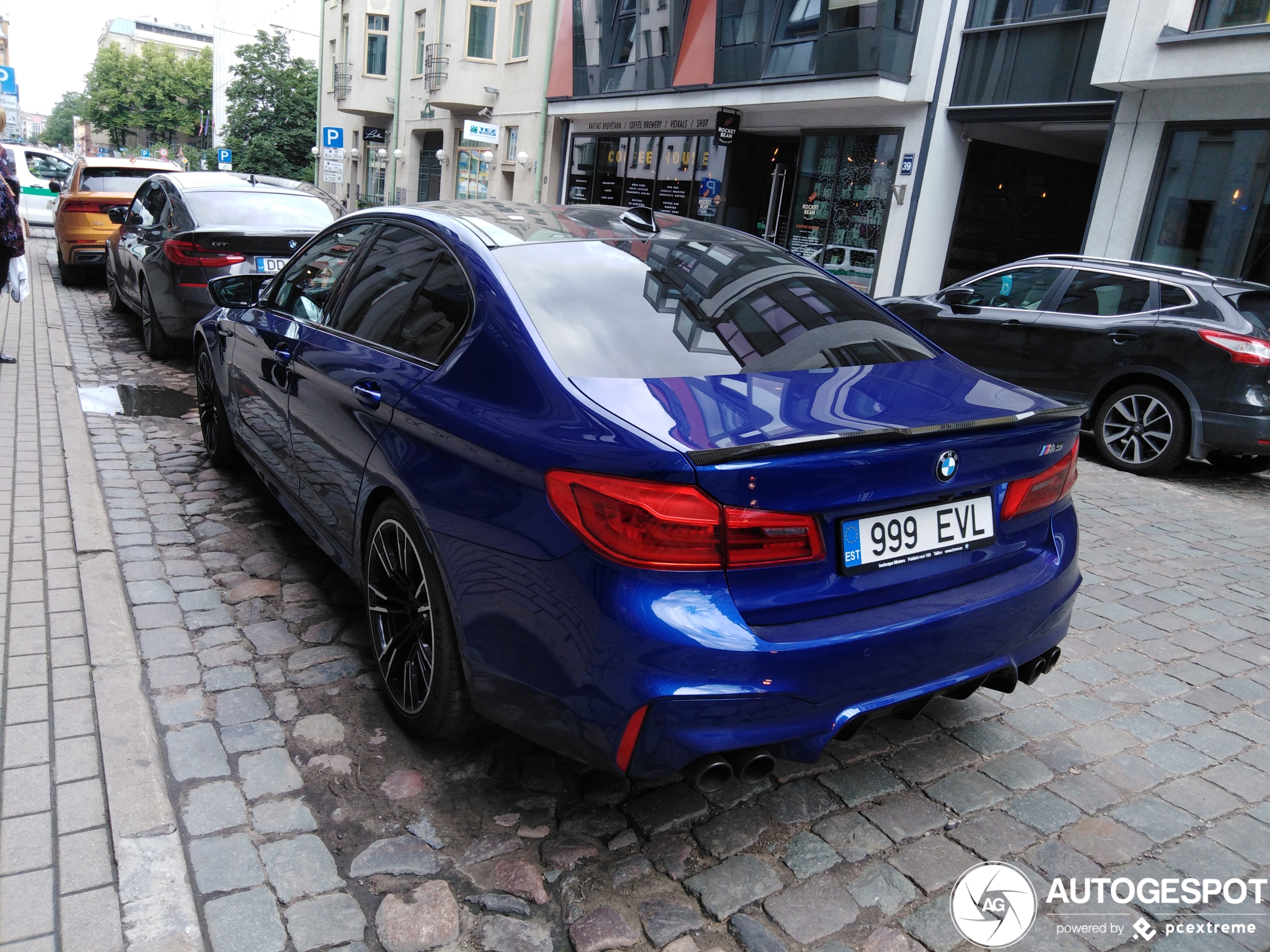 BMW M5 F90