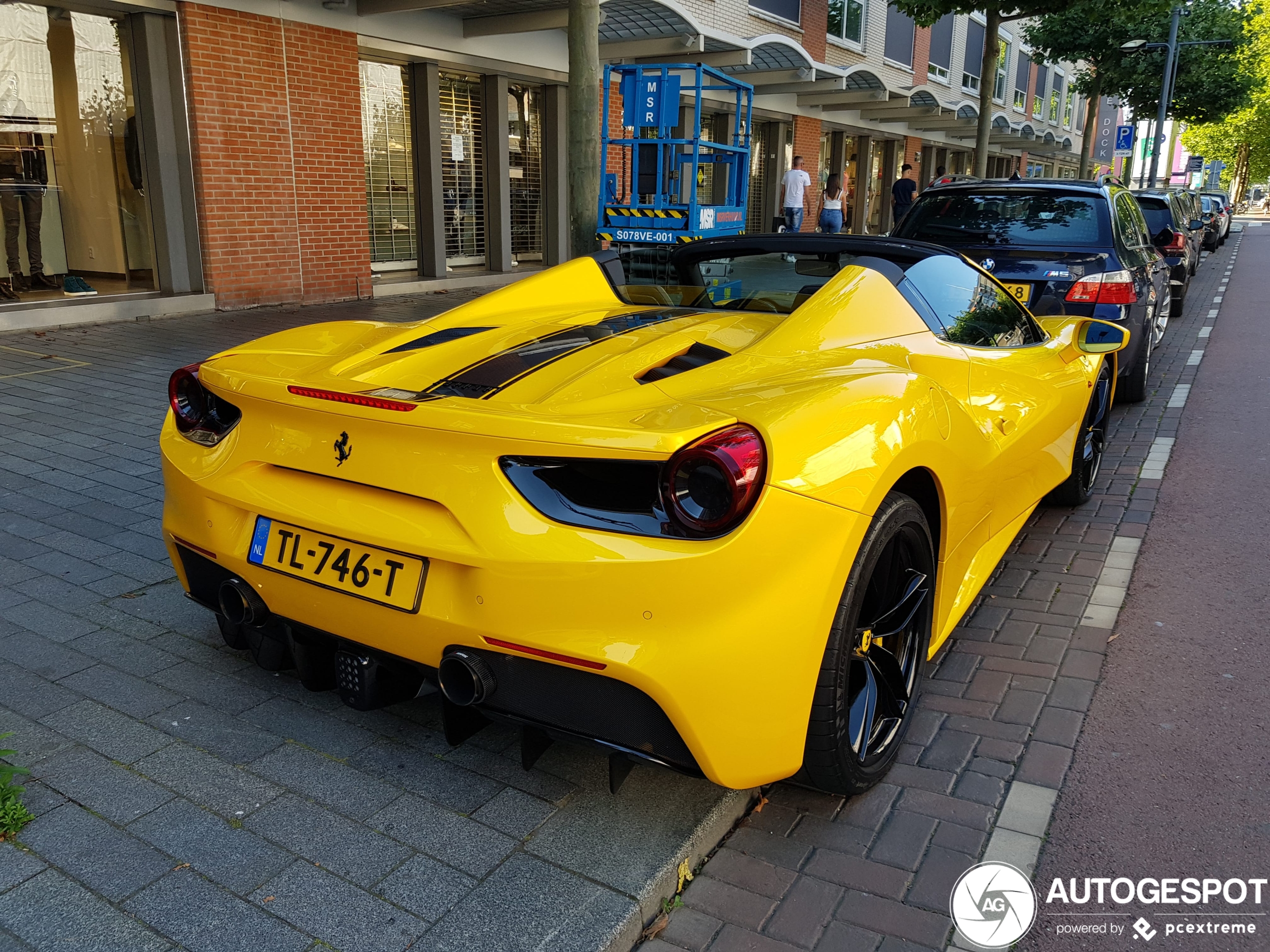 Ferrari 488 Spider