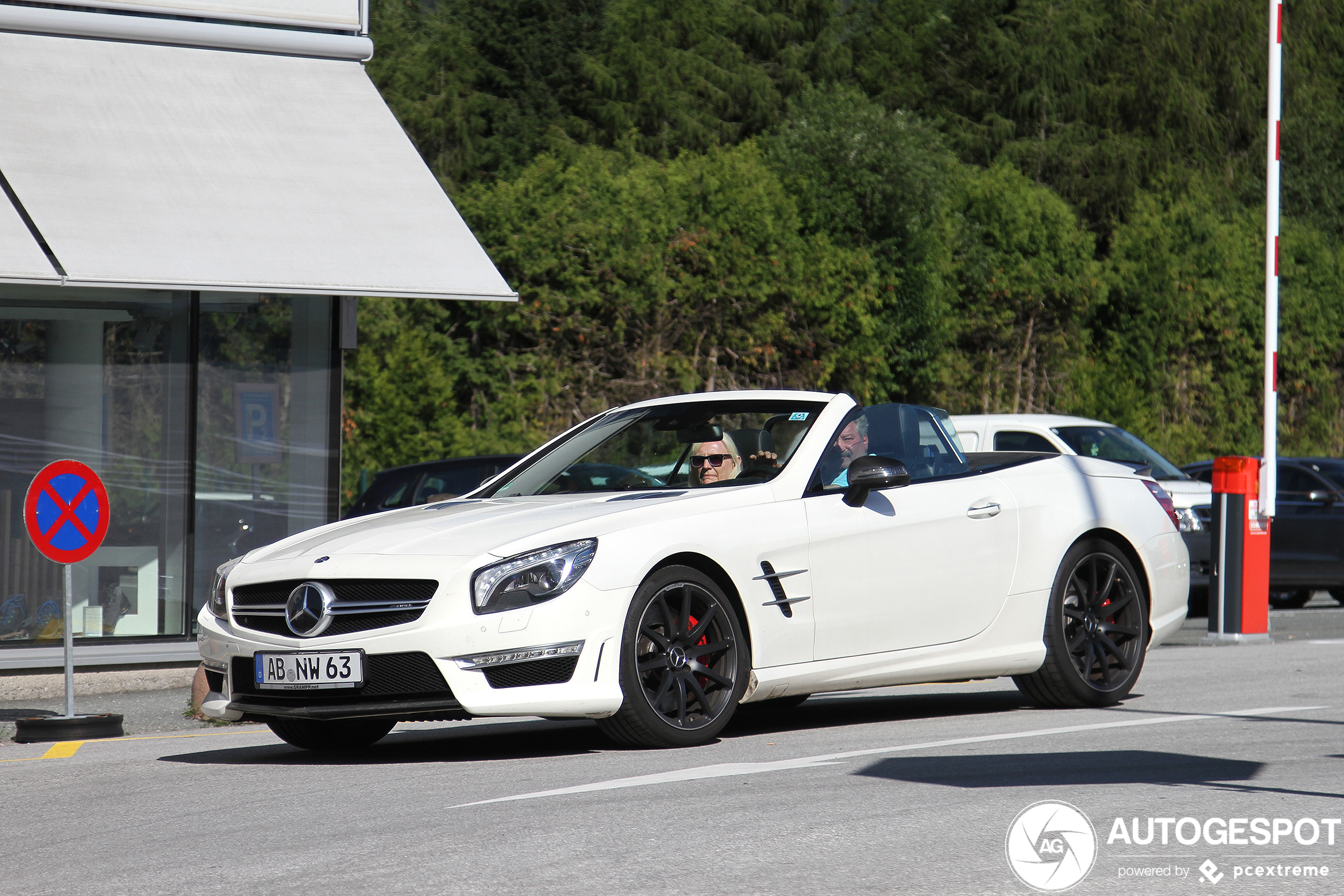 Mercedes-Benz SL 63 AMG R231