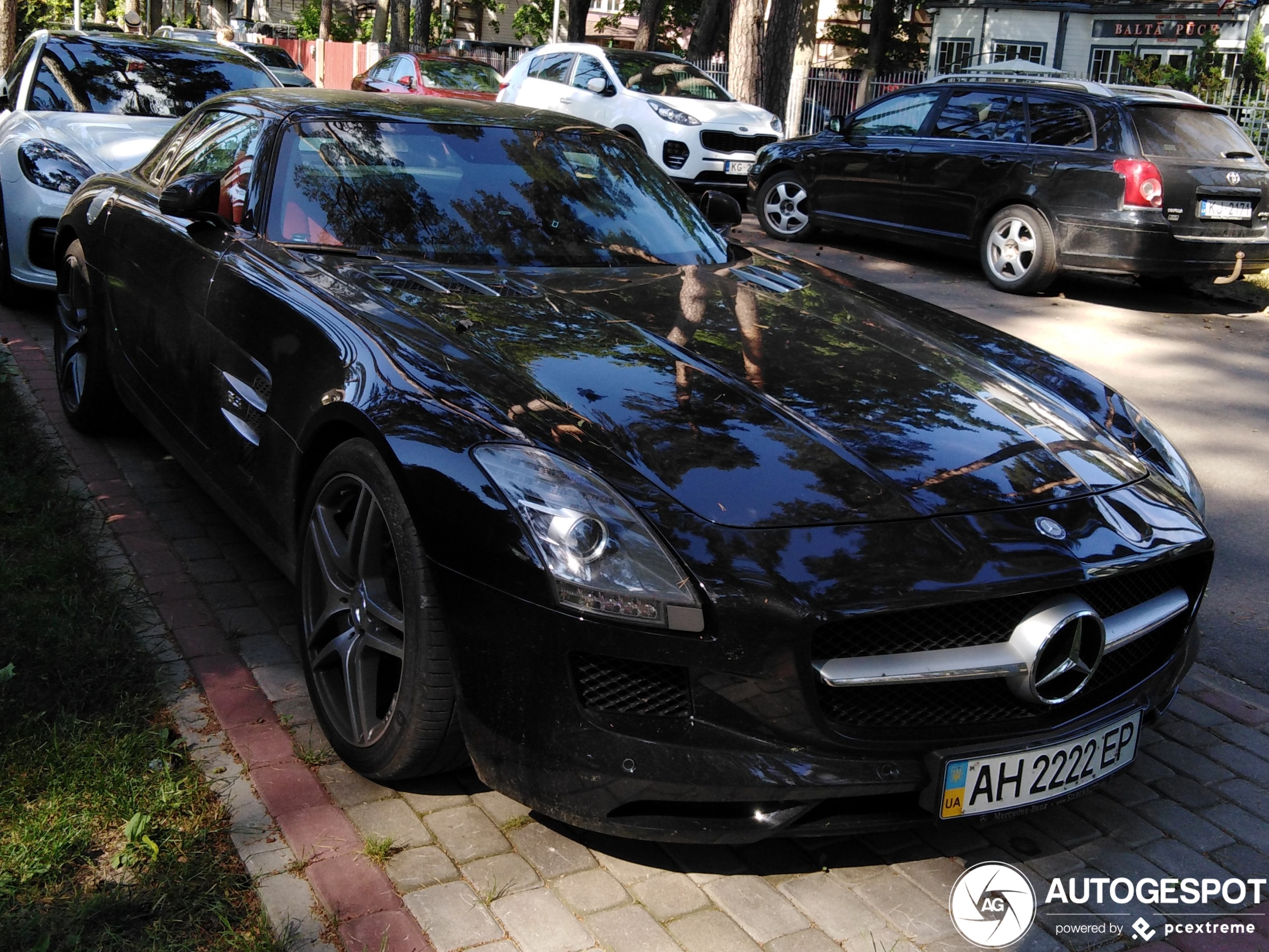 Mercedes-Benz SLS AMG