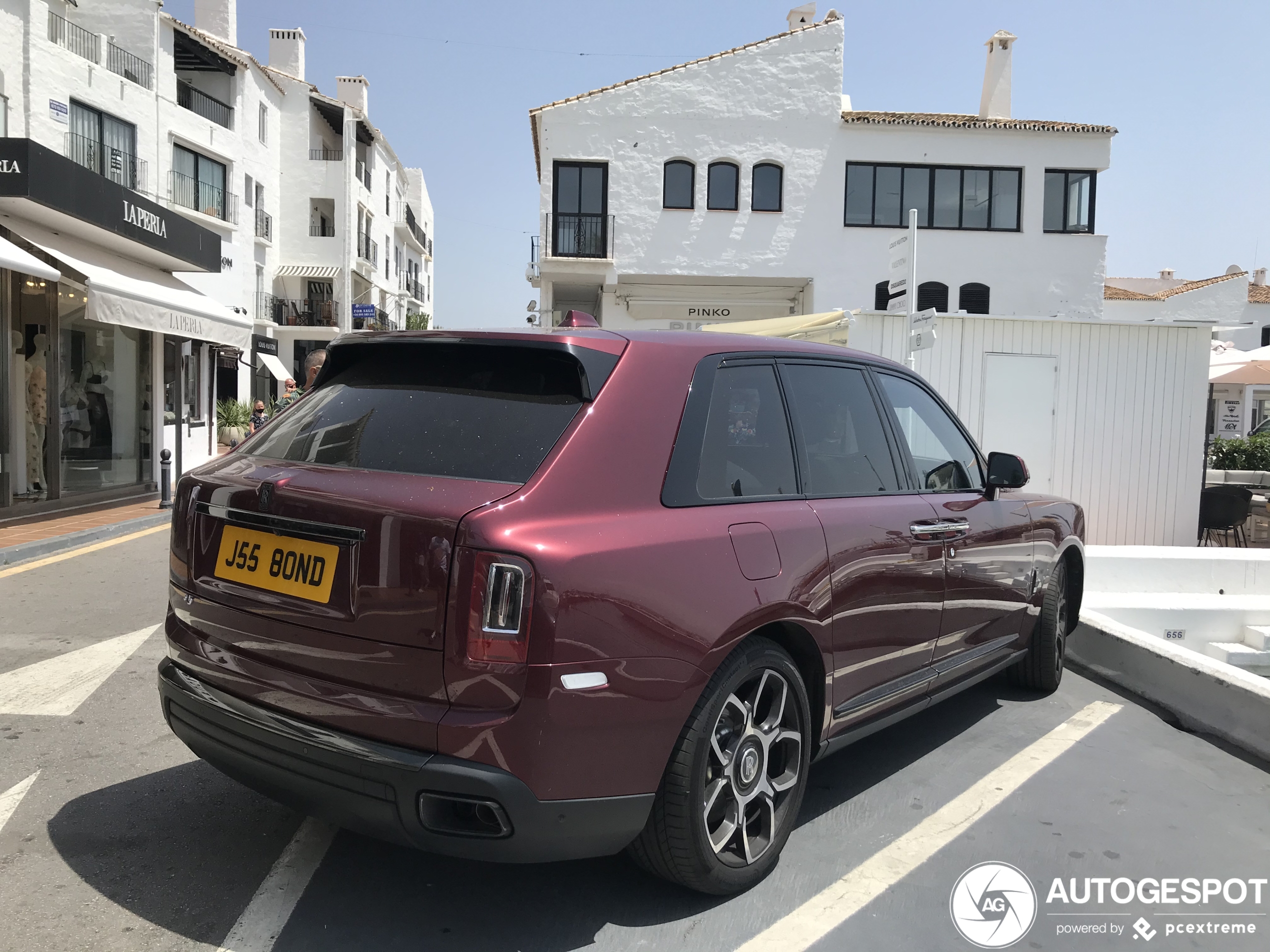 Rolls-Royce Cullinan Black Badge