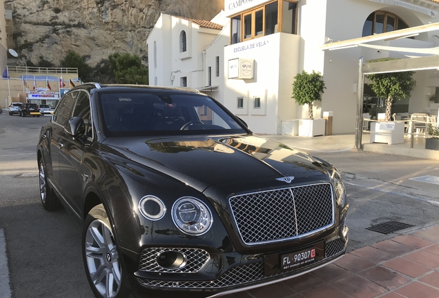 Bentley Bentayga V8