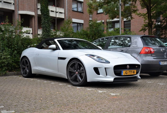 Jaguar F-TYPE S AWD Convertible