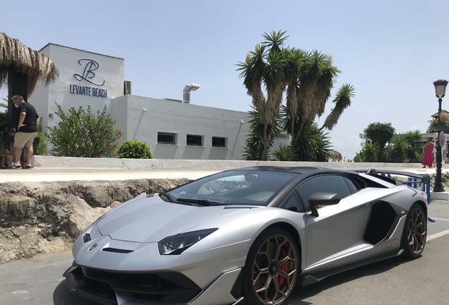 Lamborghini Aventador LP770-4 SVJ