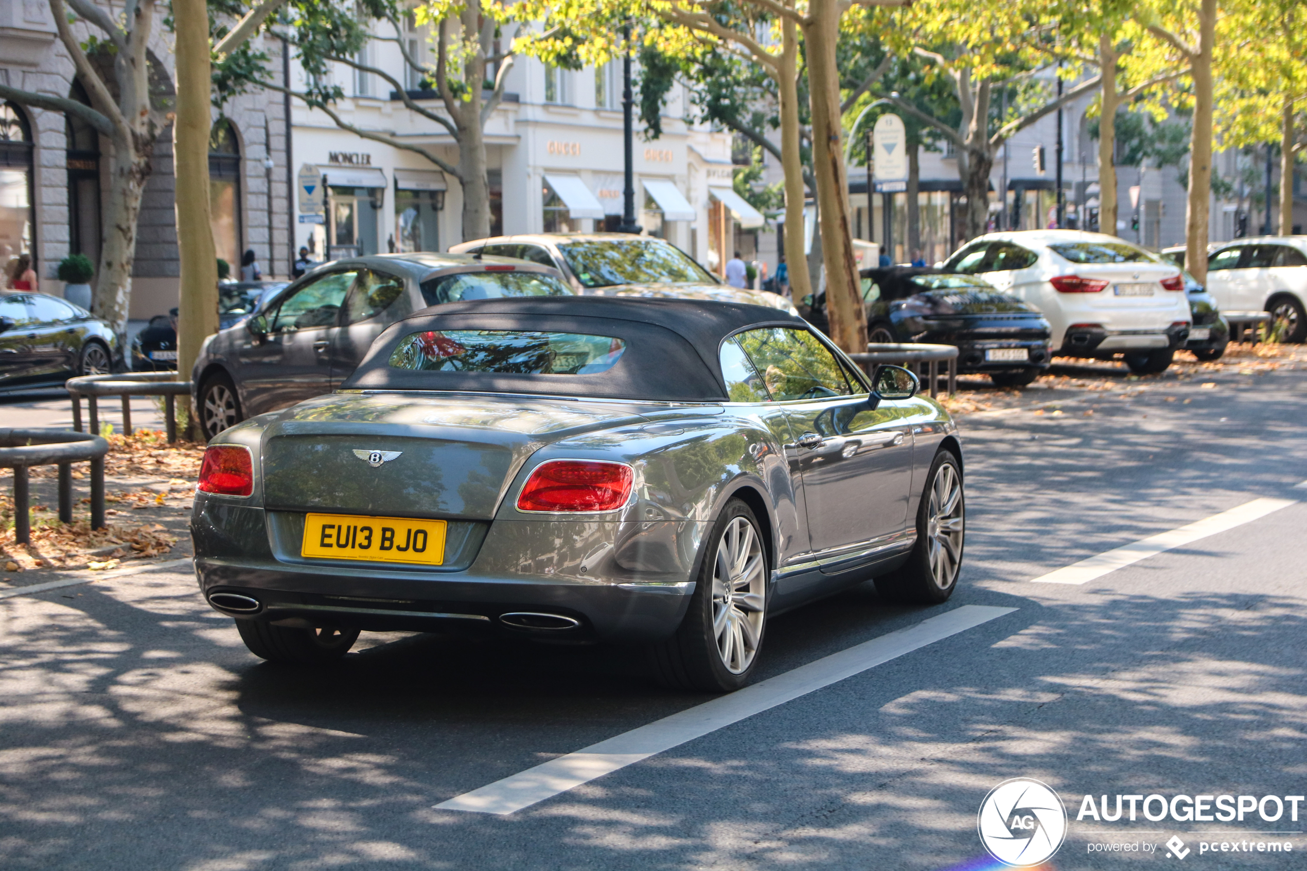 Bentley Continental GTC 2012