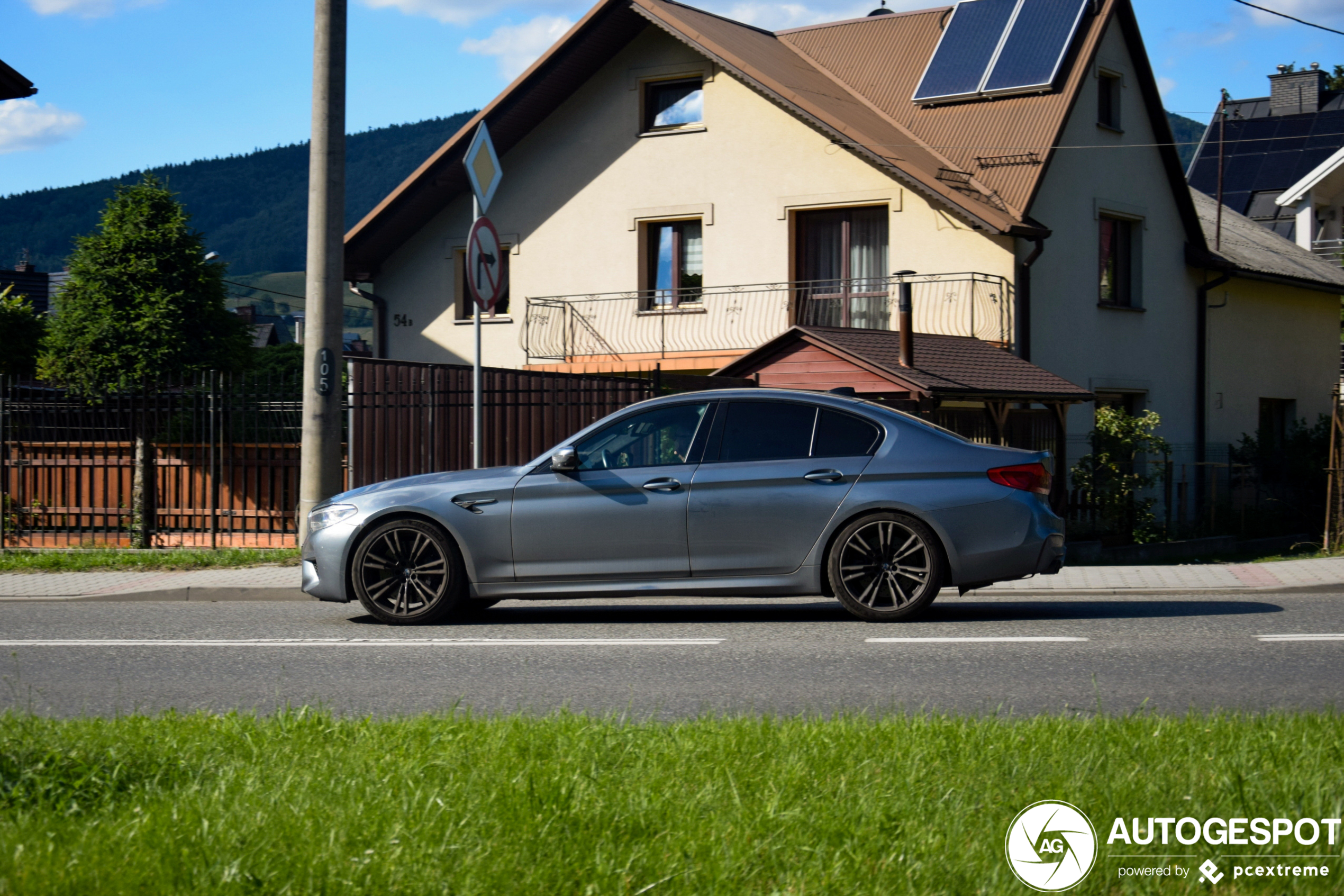 BMW M5 F90