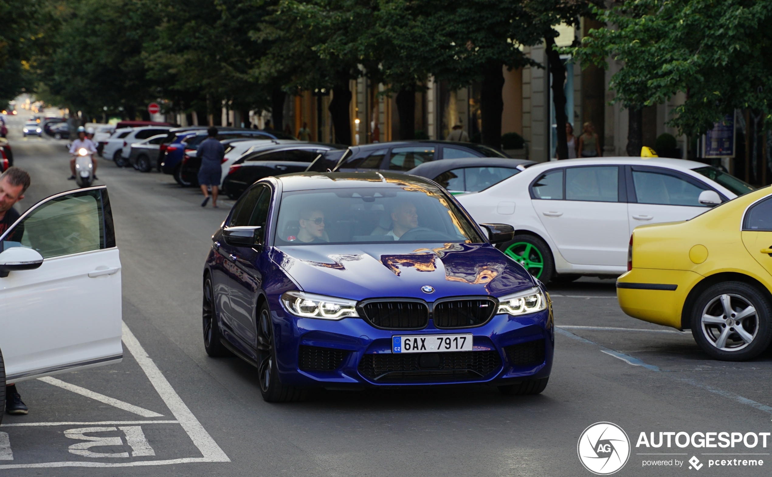 BMW M5 F90