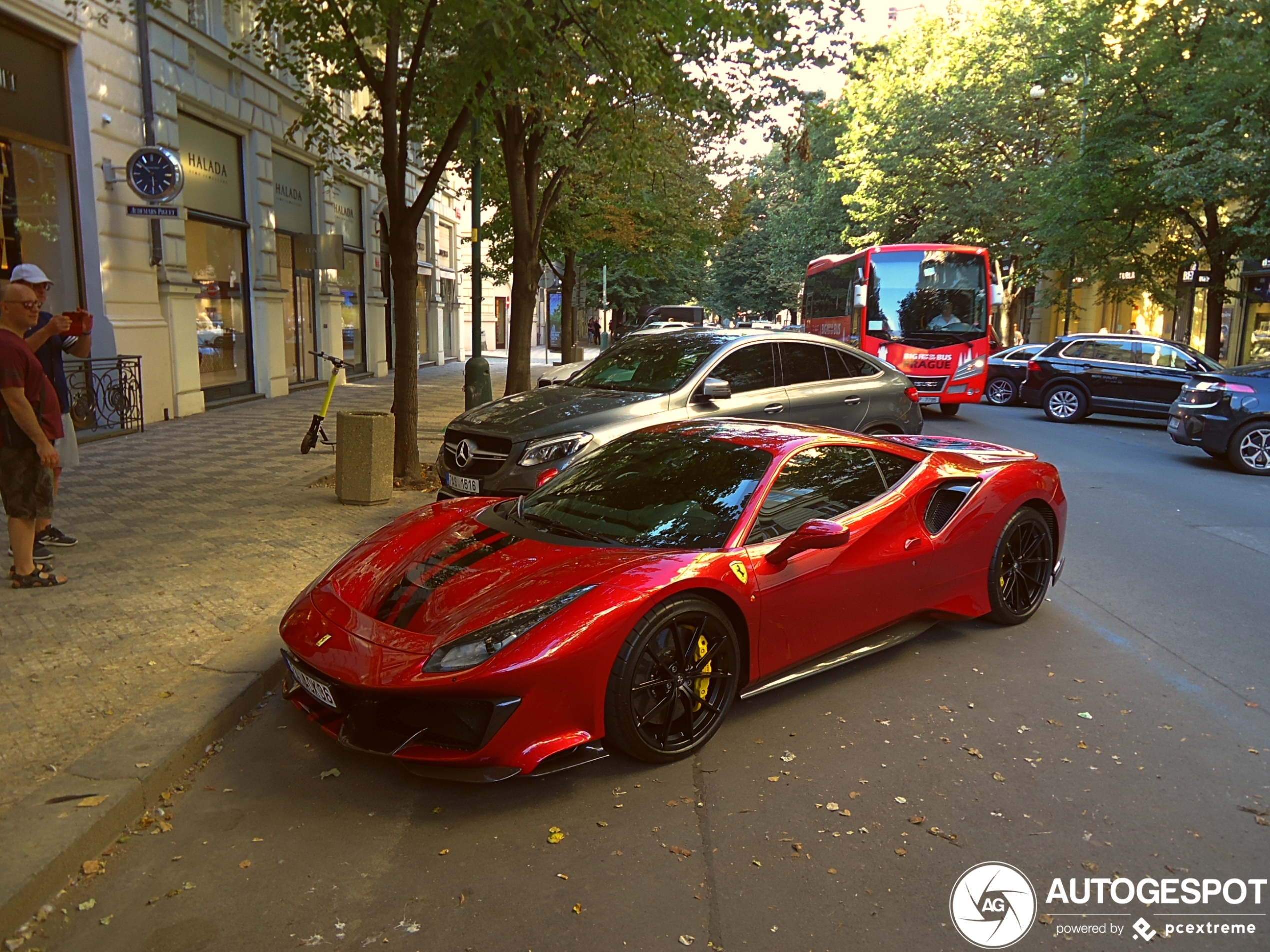 Ferrari 488 Pista