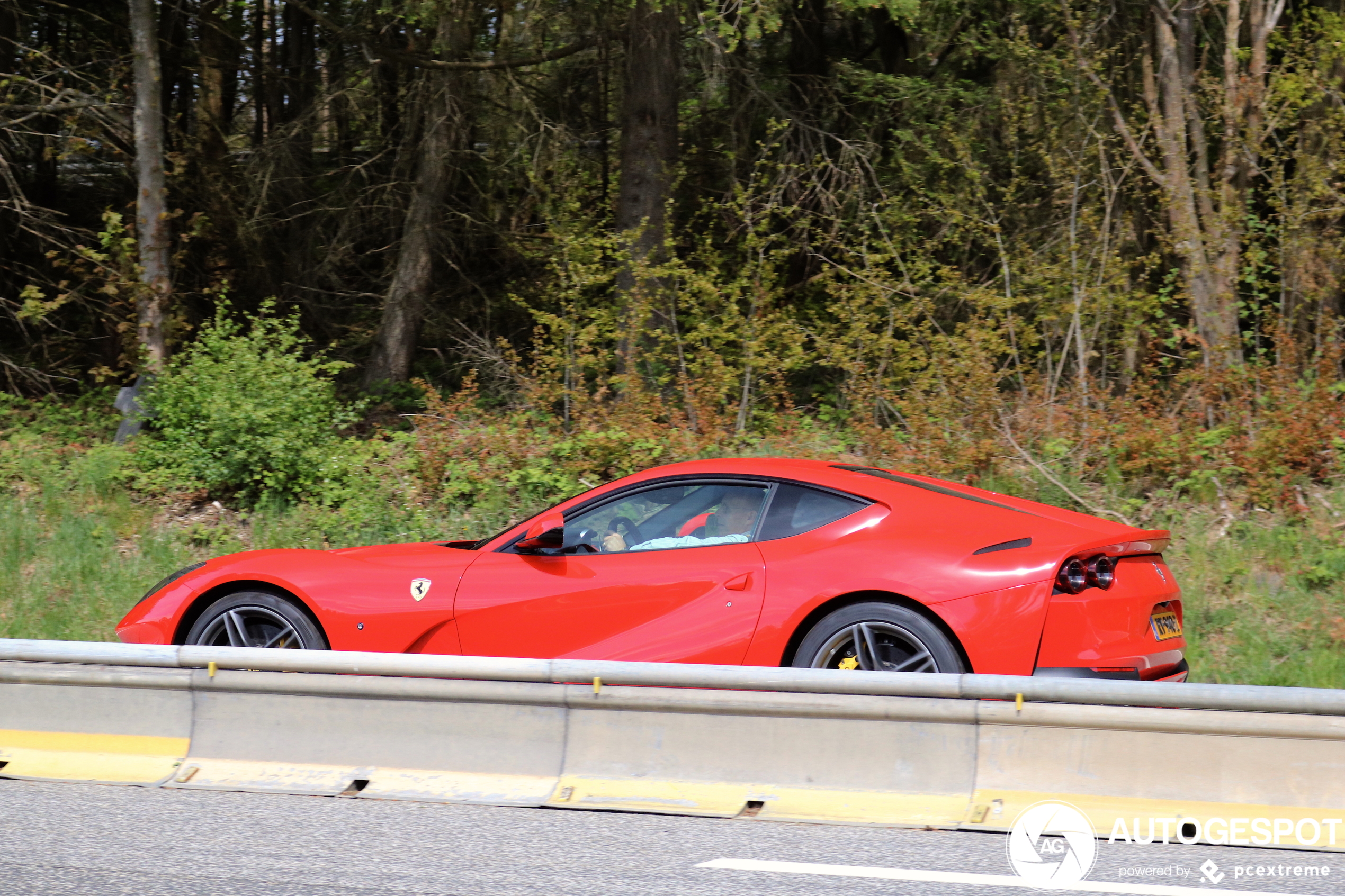 Ferrari 812 Superfast