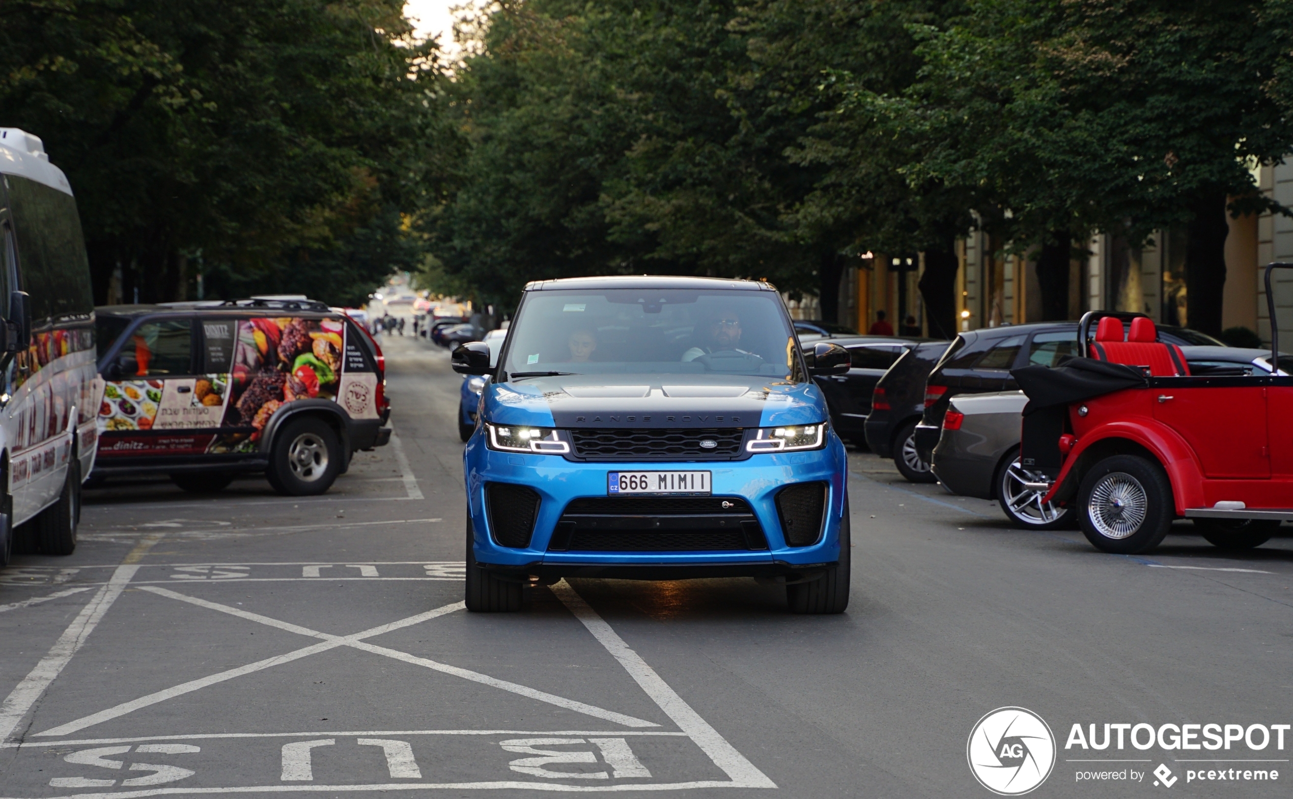 Land Rover Range Rover Sport SVR 2018