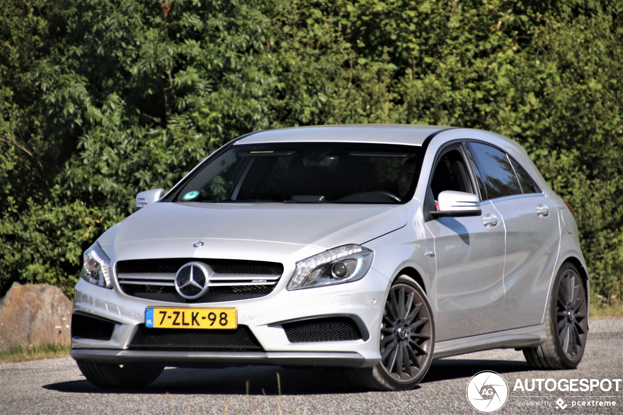 Mercedes-Benz A 45 AMG