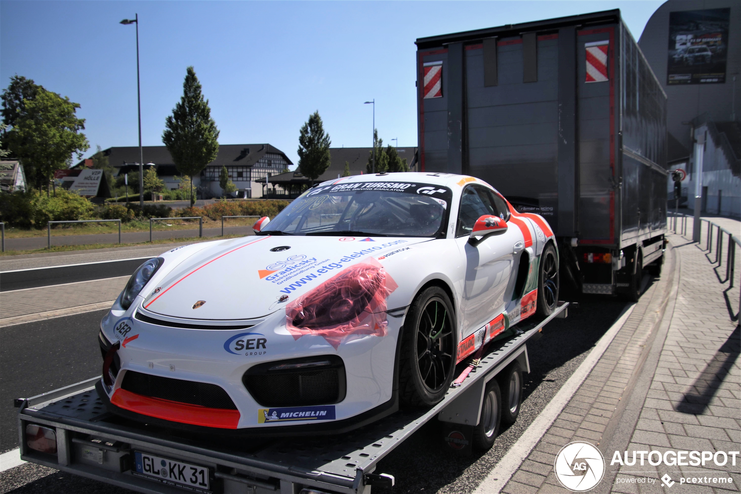 Porsche 981 Cayman GT4