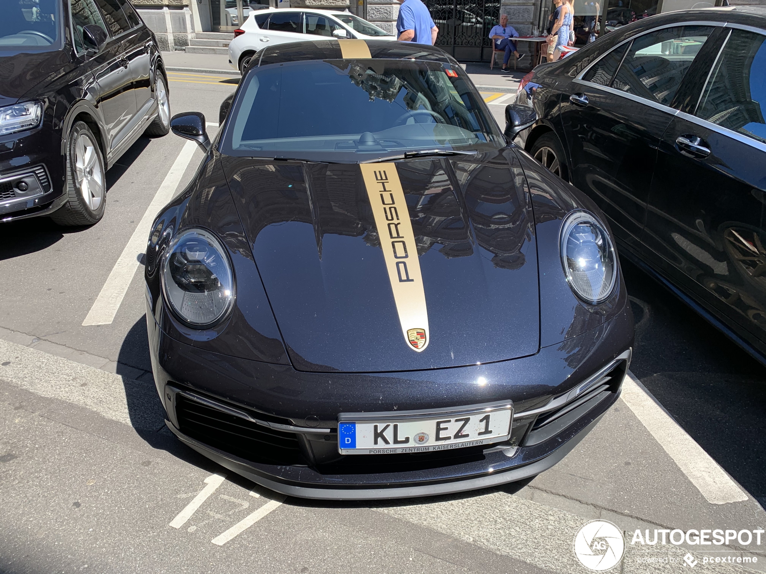 Porsche 992 Carrera 4S