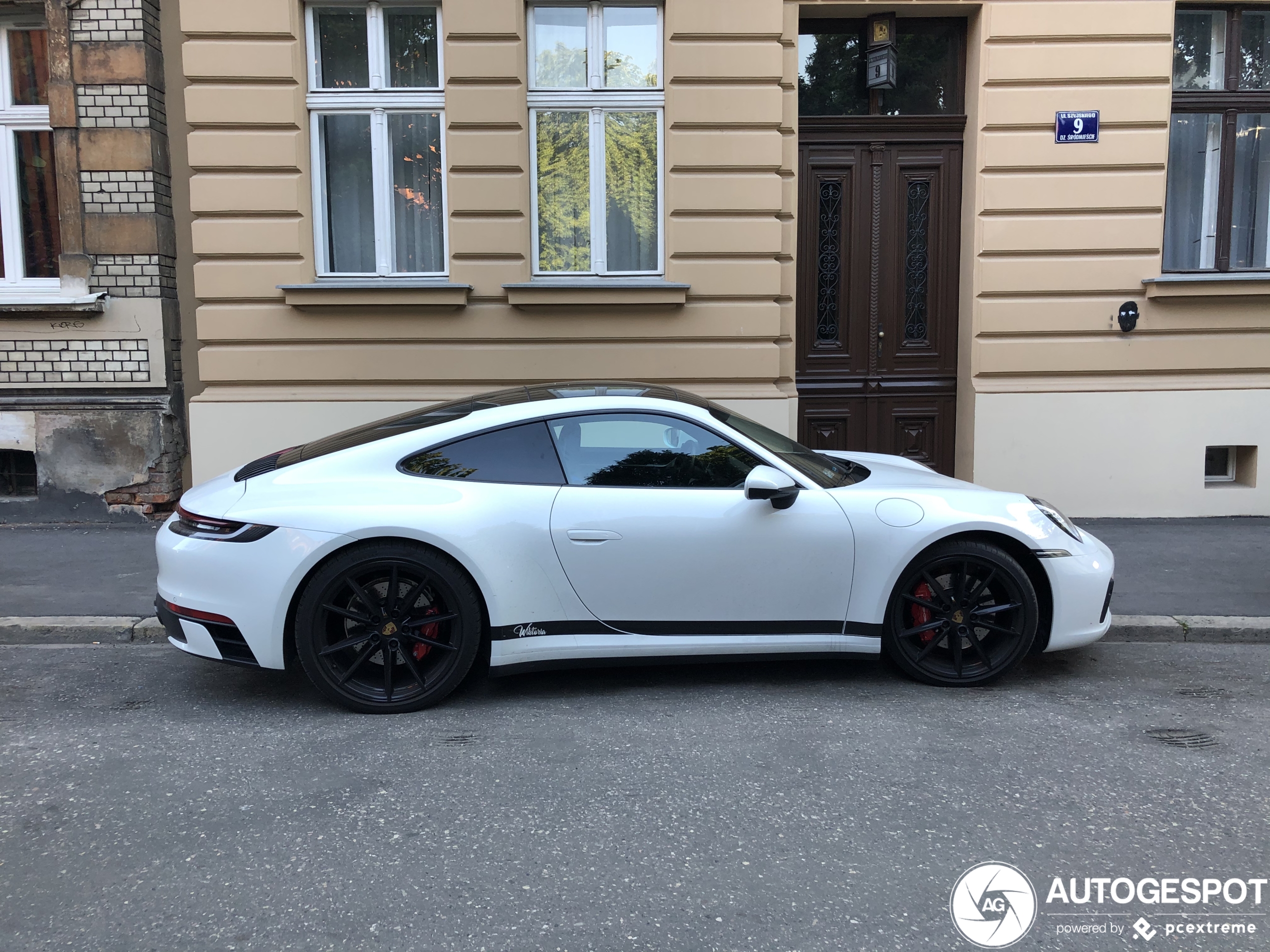 Porsche 992 Carrera 4S