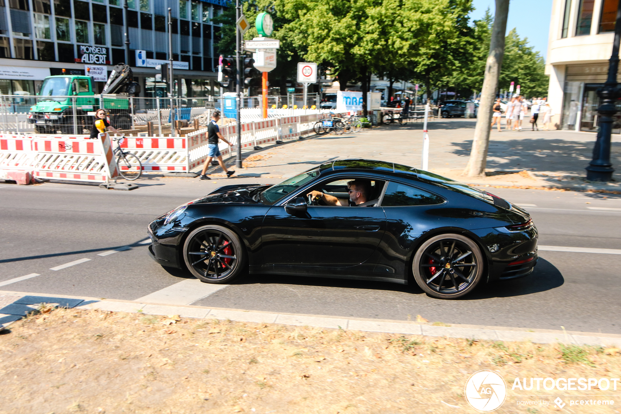 Porsche 992 Carrera S