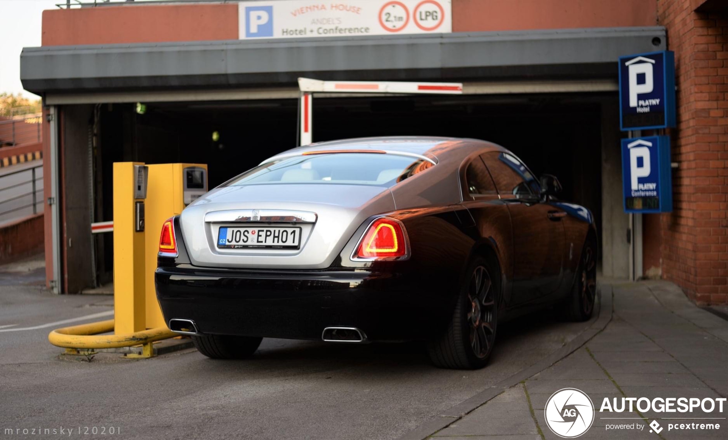 Rolls-Royce Wraith Series II