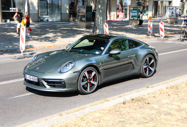 Porsche 992 Carrera 4S MkI