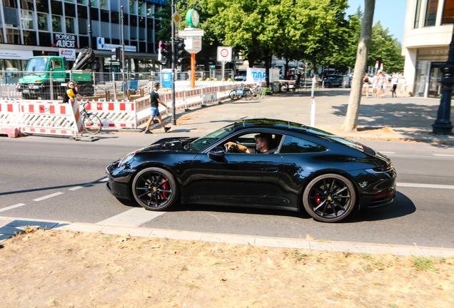 Porsche 992 Carrera S