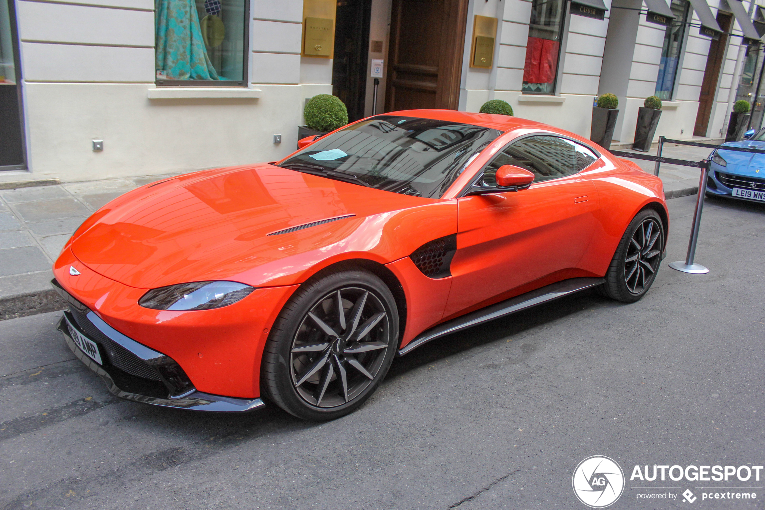 Aston Martin V8 Vantage 2018