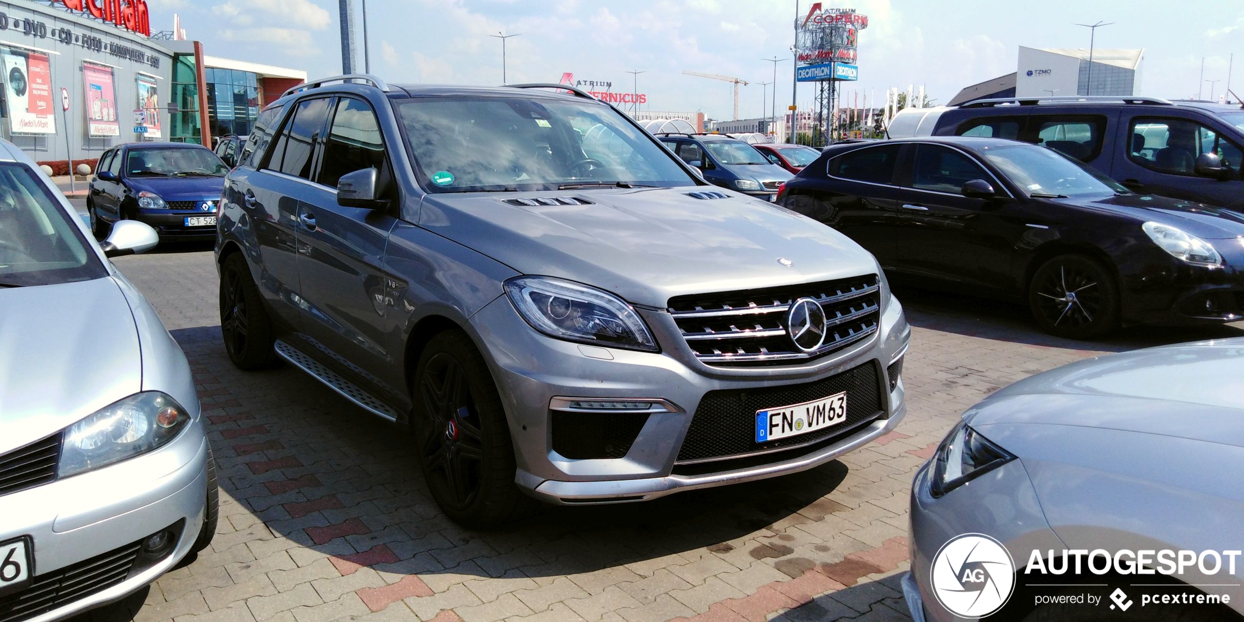 Mercedes-Benz ML 63 AMG W166