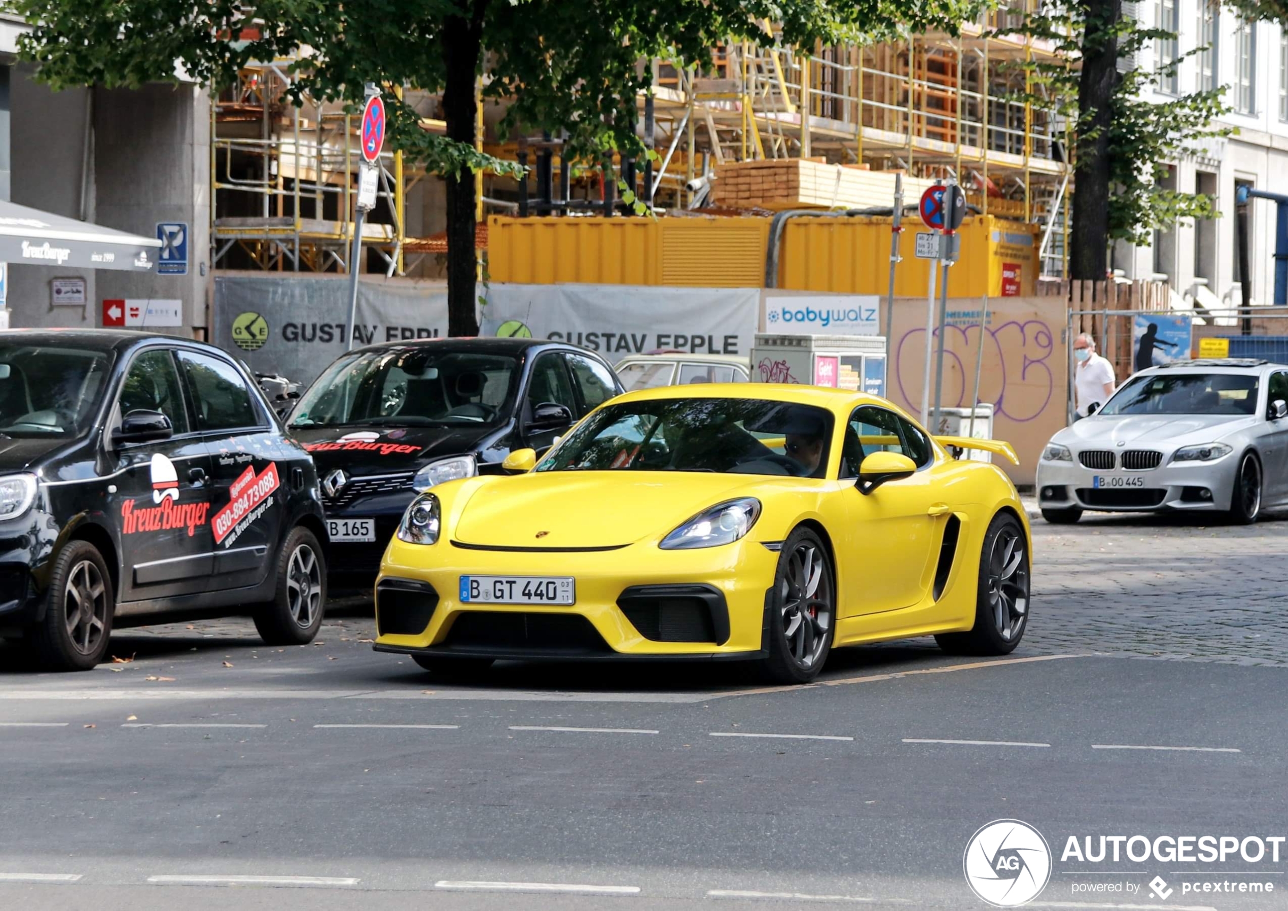 Porsche 718 Cayman GT4