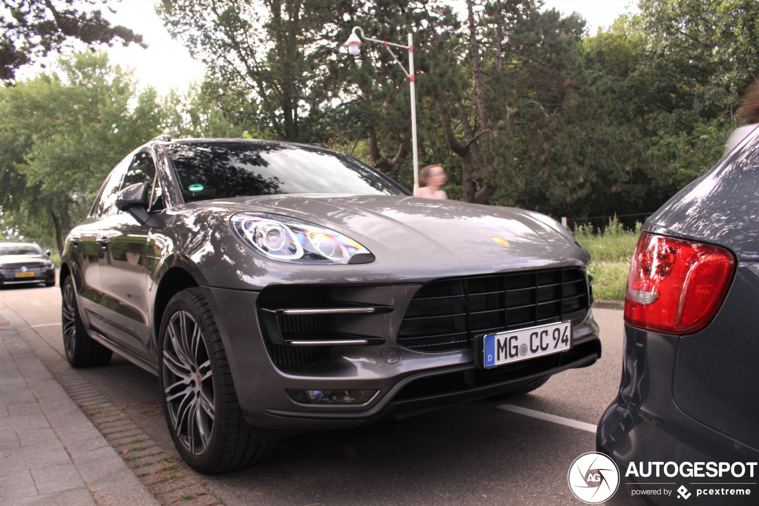 Porsche 95B Macan Turbo